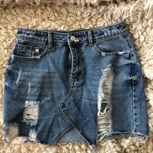 Boutique denim skirt